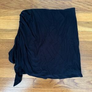 Lulus Black Wrap Skirt size XS worn twice